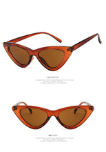 Carica l'immagine nel visualizzatore di Gallery, Cute Sexy Retro Cat Eye Sunglasses Women Small Black White Triangle Vintage Cheap Ladies Sun Glasses Red Female UV400