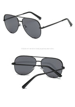 Carica l'immagine nel visualizzatore di Gallery, 2022 New Fashion Brand Designer Ladies Pilot Sunglasses Women Men Goggle Gradient Sun Glasses For Female Mirror Shades UV400