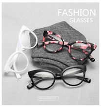 Carica l&#39;immagine nel visualizzatore di Gallery, Woman Optical Eyeglasses Metal Legs and Acetate Rim Spectacles for Women Prescription Eyewear Glasses Frame Cat-Eye Style