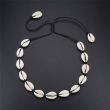 Load image into Gallery viewer, New Boho Shells Neckalce Women Summer Beach Conch Shell Choker Black White Rope Collar Chain Natural Seashell Necklaces Jewelry
