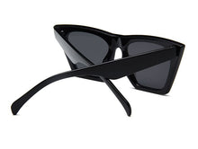 Carica l'immagine nel visualizzatore di Gallery, Occhiali da sole quadrati alla moda Donna Designer Luxury Uomo/Donna Occhiali da sole Cat Eye Classic Vintage UV400 Oculos De Sol da esterno 