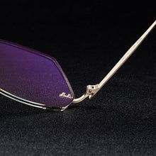 Load image into Gallery viewer, Gmei Optical Trendy Golden Titanium Alloy Men Rimless Glasses Frame With Gradient Grey Tint Plano Lenses And Black Border Q90250