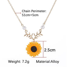 Carica l'immagine nel visualizzatore di Gallery, Pearl New Creative Sunflower Pendant Necklaces Vintage Fashion Daily Jewelry Temperament Cute Sweater Necklaces for Women