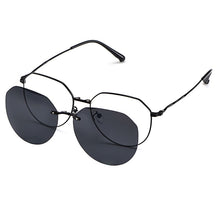 Load image into Gallery viewer, Polarized Clip on Sunglasses Women Square Ultralight Titanium Alloy Sunshade Glasses Frame Men Optical Eyewear S9331