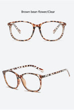 Carica l&#39;immagine nel visualizzatore di Gallery, Retro Glasses Transparent Square Optical EyeGlasses Frames Women Brand Designer Clear Fashion Fake Glasses Large Frames Eyewear
