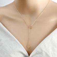 Carica l&#39;immagine nel visualizzatore di Gallery, Fashion Shiny Crystal Necklace Zircon Pendant Transparent Fishing Line Invisible Ladies Necklace Jewelry Clavicle Chain Chocker
