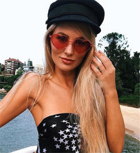 Carica l'immagine nel visualizzatore di Gallery, Heart Shaped Sunglasses metal Women Brand Designer Fashion  LOVE Clear Ocean Lenses Sun Glasses Oculos UV400