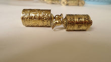 Carica l'immagine nel visualizzatore di Gallery, TGB055 Tibetan Golden Bible Wheel Prayer Box Pendant Tibet Mani Six Words Mantras Babao Amulet lockets