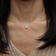 Load image into Gallery viewer, Pendant Shiny Choker For Women Fishline Necklace Jewelry Transparent Invisible Line Fashion