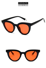 Carica l'immagine nel visualizzatore di Gallery, Nuove donne occhiali da sole cat eye moda sexy occhiali da sole UV400 occhiali da sole da donna in plastica con lenti sfumate 