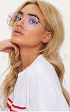 Carica l'immagine nel visualizzatore di Gallery, Spectacles Square Transparent Glasses Women Vintage Round Computer Anti blue Eyeglasses Ladies Fashion Retro Clear