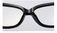 Carica l&#39;immagine nel visualizzatore di Gallery, Women Metal Legs Designer Optical Eyeglasses Prescription Acetate Rim Spectacles for Women Eyewear Glasses Frame Fashion Styles
