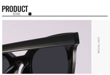 Carica l'immagine nel visualizzatore di Gallery, Nuove donne occhiali da sole cat eye moda sexy occhiali da sole UV400 occhiali da sole da donna in plastica con lenti sfumate 