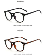 Load image into Gallery viewer, Spectacle Classic Women Round Eyeglasses Frame Brand Designer Men Nail Decoration Optical Glasses Reading Glasses