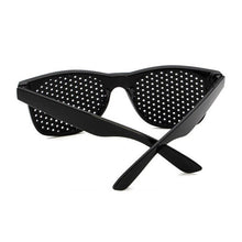 Load image into Gallery viewer, HUHAITANG Pilot Sunglasses Men Rivets Aviation Sunglasses Women Corrective Vision Perforation Sun Glasses Brand Designer