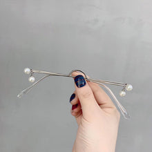 Carica l&#39;immagine nel visualizzatore di Gallery, Ciondolo di perle moda retrò senza lenti Occhiali da vista Mezza montatura Occhiali da vista Montatura per ragazza Occhiali senza catena Foto per feste Prop 