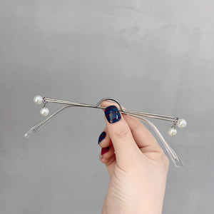 Ciondolo di perle moda retrò senza lenti Occhiali da vista Mezza montatura Occhiali da vista Montatura per ragazza Occhiali senza catena Foto per feste Prop 