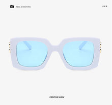 Load image into Gallery viewer, 2022 new European and beautiful brand sunglasses fashion men&#39;s square big frame sunglasses UV400 driving retro sunglasses