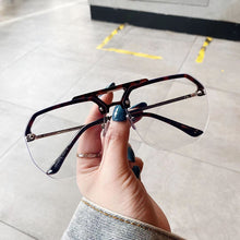 Carica l'immagine nel visualizzatore di Gallery, Occhiali da vista quadrati da donna oversize trasparenti verde semi-fluorescente Protezione UV Occhiali da uomo per computer Anti luce blu 