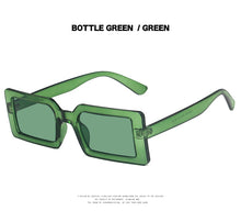Carica l&#39;immagine nel visualizzatore di Gallery, Trendy Rectangle Sunglasses Women Green Fluorescent Street Shot Eyewear Black Thick Frame Fashion Female Cool Sun Glasses