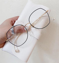 Load image into Gallery viewer, Anti-blue Light Glasses Frame Women Irregular Eyeglasses Unique Pearl Bent-leg Spectacle Frame Fashion Myopia Frames