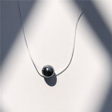 Carica l&#39;immagine nel visualizzatore di Gallery, New Personality Fashion Square Imitation Pearl Crystal Zircon Necklace Invisible Transparent Fishing Line Necklace Women