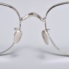 Load image into Gallery viewer, Prescription Eyeglasses Frame With clip sunglasses men Women square Myopia Optical Gentle  Diplo-lone wolf 032  Reading glasses