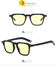 Carica l'immagine nel visualizzatore di Gallery, New Sunglasses Fashion Men And Women Jumping Di Hip Hop Couple Glasses Super Fire Retro Sunglasses