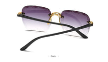 Carica l'immagine nel visualizzatore di Gallery, 2022 Occhiali da sole quadrati senza montatura Donne Designer di marca di lusso Occhiali rossi estivi Occhiali da sole moda per uomo UV400 Shades Oculos 