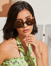 Load image into Gallery viewer, Vintage Sunglasses Women Zonnebril Dames Feminino Luxury Lunettes De Soleil Gafas Sol Okulary Przeciwsloneczne Oculos