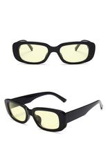 Carica l'immagine nel visualizzatore di Gallery, Occhiali da sole oversize di lusso da donna Occhiali da sole retrò da donna Occhiali firmati di marca per donna Specchio Oculos De Sol Feminino 