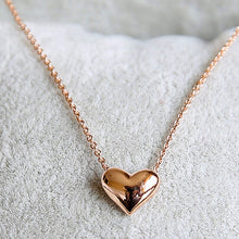Carica l&#39;immagine nel visualizzatore di Gallery, Korean Simple Necklace Personality Paper Airplane Necklace Hollow Lotus  Animal Paw Pendant Necklace Love Heart Necklace