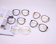 Load image into Gallery viewer, 2022 New Optical Glasses Frame Women Men Retro Round Oversized Eyeglasses Frames Fashion Metal Spectacles Clear Lenses Glasses