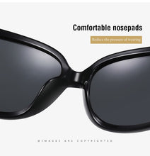 Load image into Gallery viewer, 2022 New Sunglasses Female Polarized Sun glasses 2012 Diamond Fashion Classic Big Frame Glasses Women Vintage oculos de sol