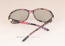Load image into Gallery viewer, 2022 Luxury lady Photochromic Sunglasses Women Big Frame Polarized women Glasses female shades original oculos with cover