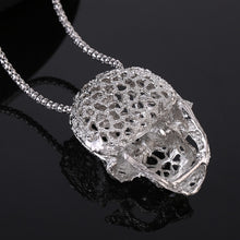 Carica l&#39;immagine nel visualizzatore di Gallery, Fashion boutique mosaic zircon shiny skull man necklace wild retro long punk style sweater pendant banquet gift jewelry