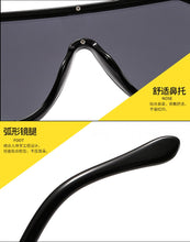 Carica l'immagine nel visualizzatore di Gallery, nuovo arrivo 2022 occhiali da sole futuristici da donna grandi occhiali da sole ovali moda ff logo occhiali da sole oversize festival oculos de sol feminino