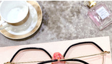 Load image into Gallery viewer, Leopard Retro Optical Glasses Frame Women Myopia Prescription Eyeglasses Frame Ladies Vintage Anti Blue Light UV Spectacles 2022