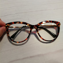Load image into Gallery viewer, Fashion Luxury Crystal Cat Eye Glasses Frame Women Brand Vintage Optical Anti-blue Eyeglasses Female Spectacles Oculos Feminino