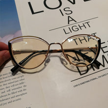 Load image into Gallery viewer, Fashion Vintage Metal Anti-blue Glasses Frame Women Brand Designer Transparent Eyeglasses Female Spectacles Oculos Feminino