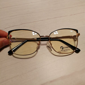 2022 Metal Square Anti-blue Glasses Frame Women Vintage Transparent Eyeglasses Female Spectacles Oculos Feminino