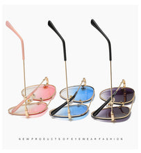 Load image into Gallery viewer, Brand Design 2022 Fashion Women Small Bee Sunglasses Colourful Rivet Glasses Female Male Outdoor Traveling Eyeglasses UV400