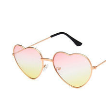 Carica l'immagine nel visualizzatore di Gallery, Heart Shaped Sunglasses metal Women Brand Designer Fashion  LOVE Clear Ocean Lenses Sun Glasses Oculos UV400