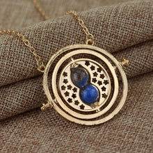 Carica l&#39;immagine nel visualizzatore di Gallery, Hermione Granger Rotating Time Turner Gold/Silver Necklace Hourglass Sand Necklaces Women Men Silver Gold Link Chain