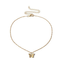 Load image into Gallery viewer, Vintage Metallic Gold Chain Butterfly Pendant Necklace Butterfly Pendant Women Ladies Necklace Jewelry for Valentine's Day Gifts