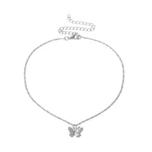 Load image into Gallery viewer, Vintage Metallic Gold Chain Butterfly Pendant Necklace Butterfly Pendant Women Ladies Necklace Jewelry for Valentine's Day Gifts