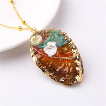 Load image into Gallery viewer, Conch Shell Necklace Sea Beach Shell Chain Pendant Necklace For Women Collier Femme Shell Cowrie Summer Jewelry Bohemian