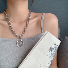 Load image into Gallery viewer, 2020 Korea Fashion Classic Thick Chain Necklace Metal Gold Silver Color Pendant Necklace For Men Women Men Party Jewelry