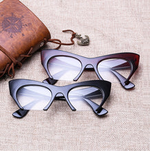Carica l&#39;immagine nel visualizzatore di Gallery, Retro Women Half Frame Cat Eye Glasses Frames Fashion Optical Frame