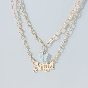 Moda farfalla acrilica Old English Font pendenti Collana doppio strato acido acetico Collana per bambina Girocollo Gioielli di dichiarazione 